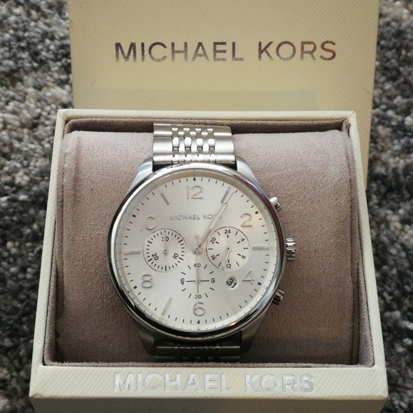 NWT Men's Michael Kors Stainless Steel Watch - Picture 1 of 5